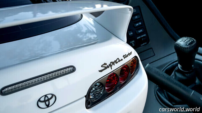 Questa Toyota Supra Turbo del 1998 sembra appena uscita dalla fabbrica | Carscoops